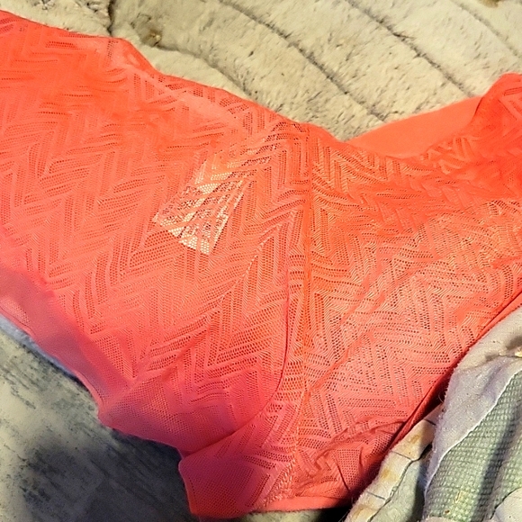 Victoria's Secret Intimates & Sleepwear New Victoria Secret Size